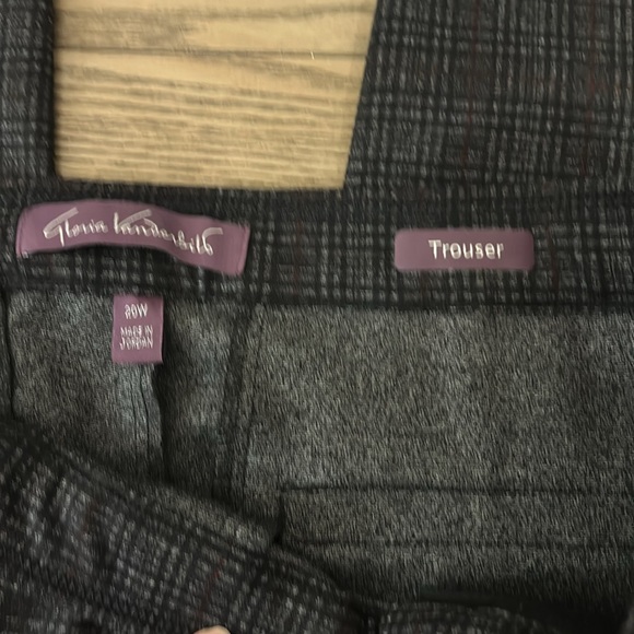 Gloria Vanderbilt Pull On Trouser. Size 20W. Color Black- Chambery Plaid. NWT. - Picture 5 of 8